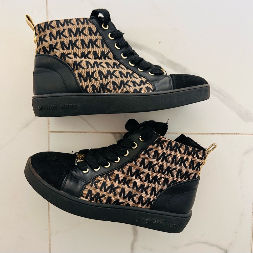Michael Kors High Top Kids Size 13.5 Kids